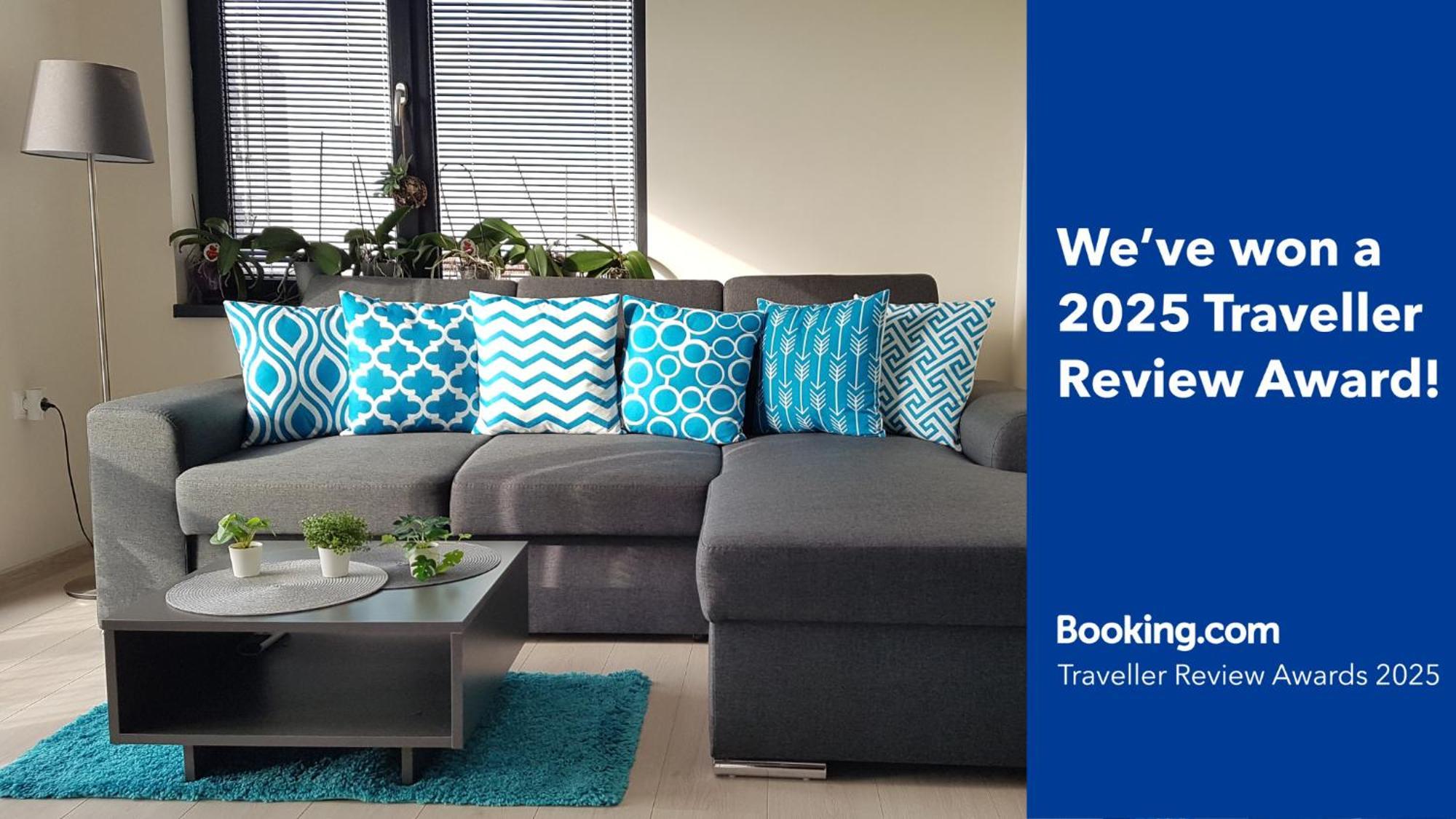 Azzurro-Top Floor Apartment In Quiet Neighborhood, Free Private Parking Βάρνα Εξωτερικό φωτογραφία